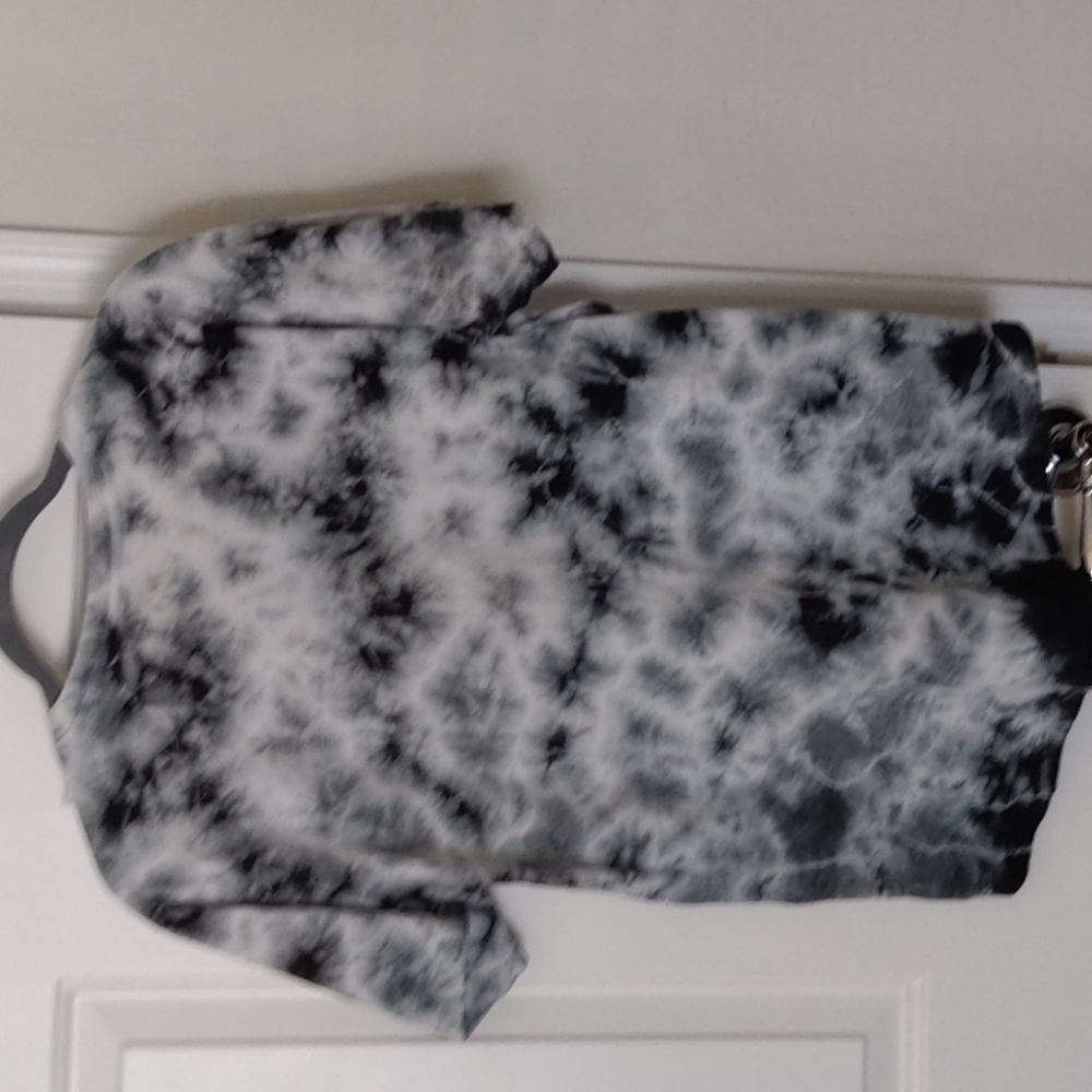 Savage tye dye shirt - Picture 4 of 6